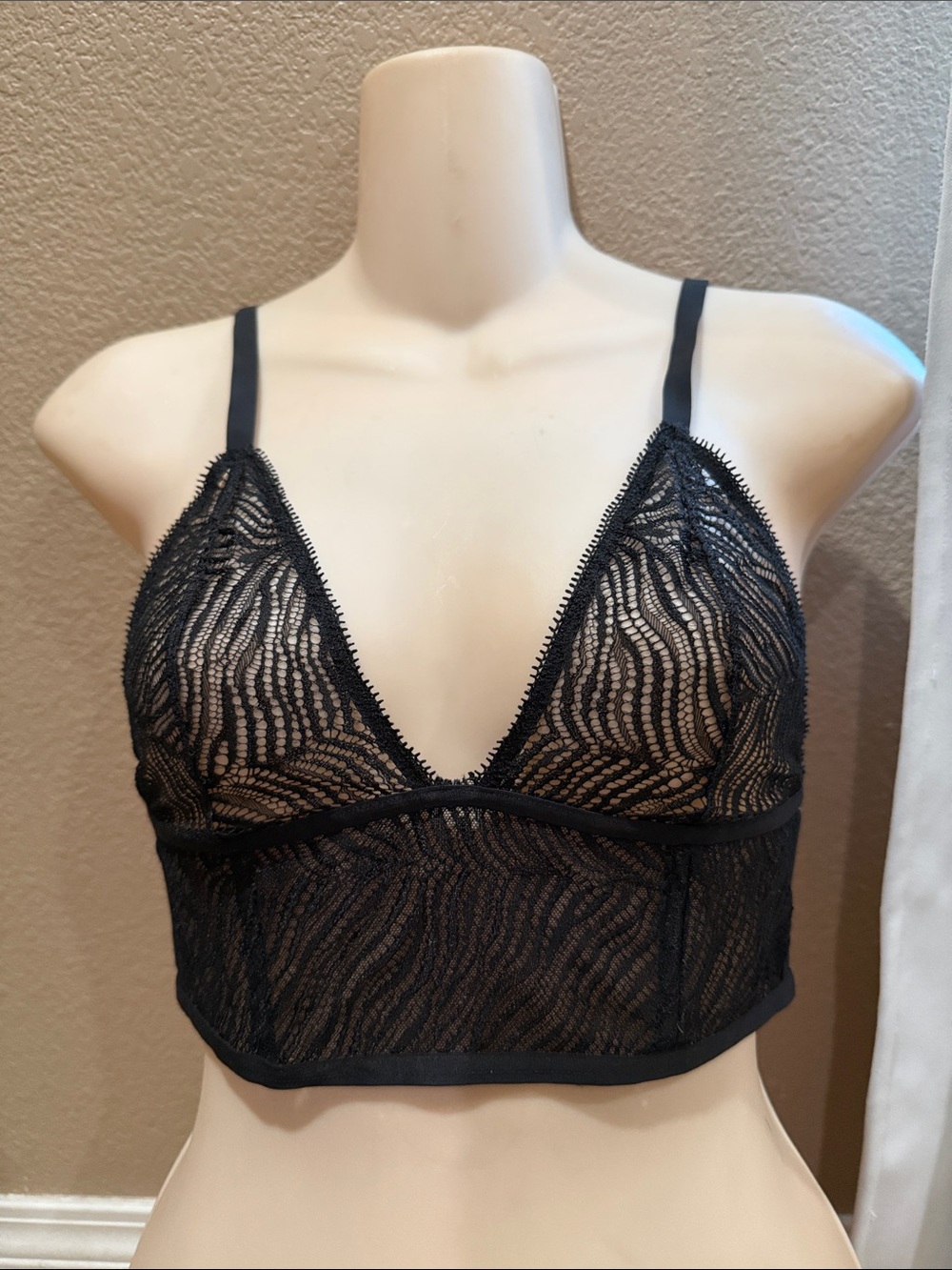 Victoria's Secret Black Sheer Lace Longline Bralette
